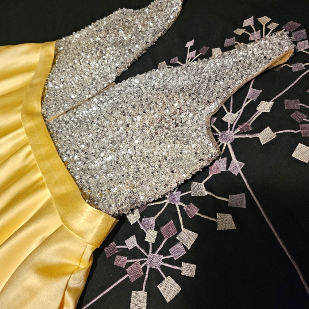 Beautiful plus size yellow satin and silver sequin ball gown. Size 24-26.
